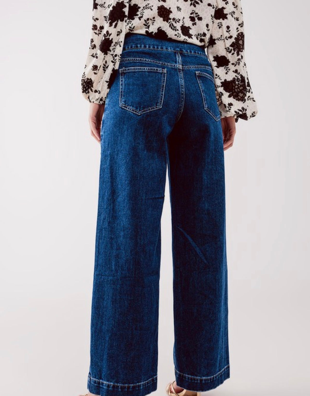 Button front wide leg Jeans